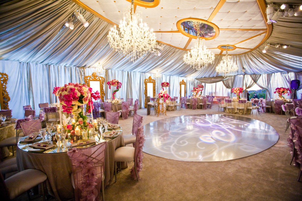 bridalplasty bridalplasty wedding tent wedding reception chandeliers 